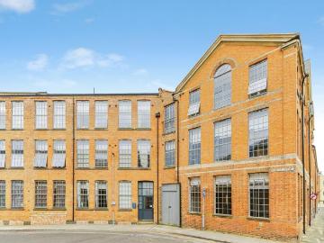 1 bedroom flat for sale