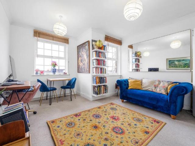 1 bedroom flat for sale