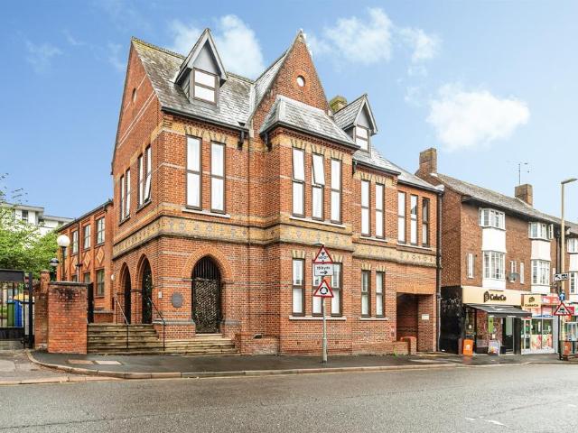 1 bedroom flat for sale