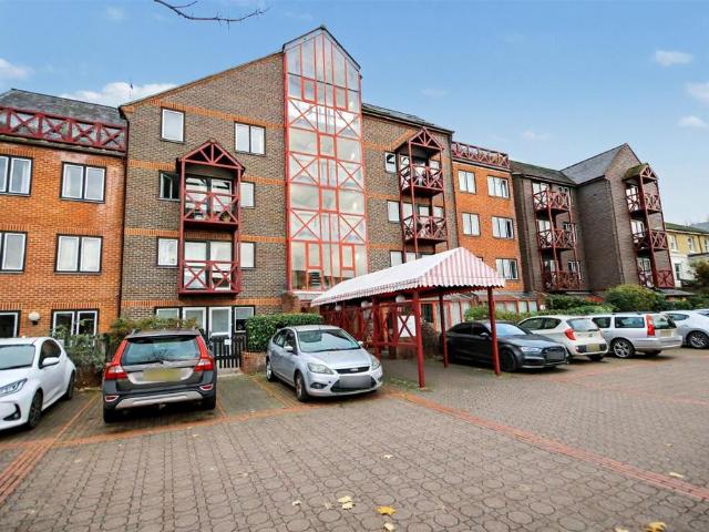 1 bedroom flat for sale