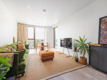 1 bedroom flat for sale