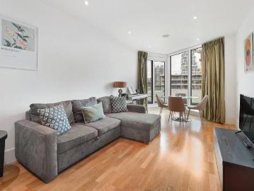 1 bedroom flat for sale