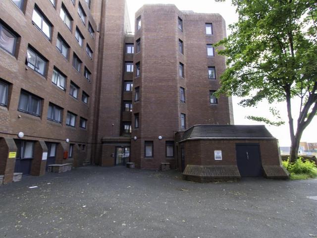 1 bedroom flat for sale