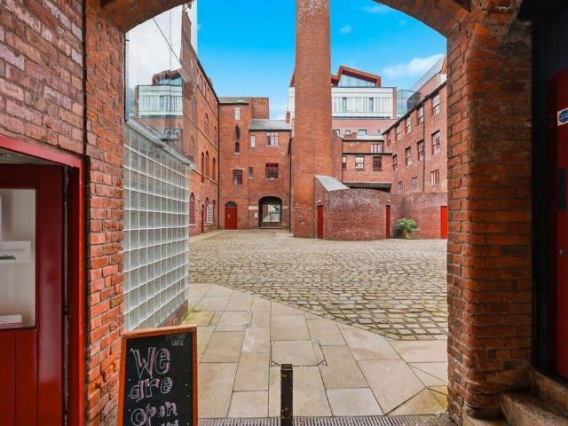 1 bedroom flat for sale