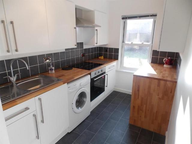 1 bedroom flat for sale