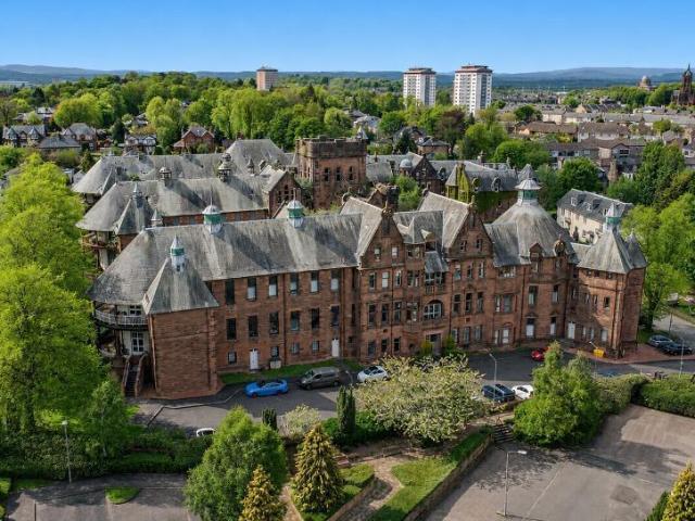 1 bedroom flat for sale