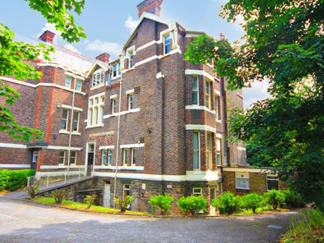 1 bedroom flat for sale