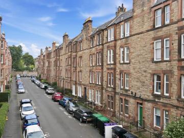 1 bedroom flat for sale
