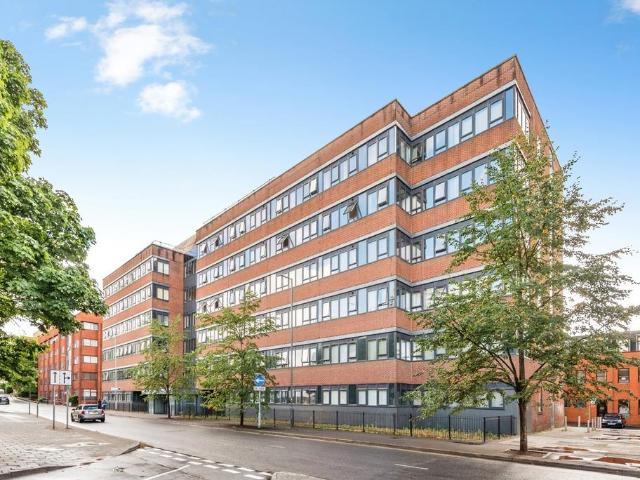 1 bedroom flat for sale