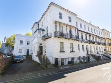 Cheltenham, Gloucestershire county, Southdowns