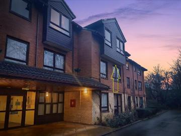 1 bedroom flat for sale