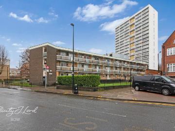 1 bedroom flat for sale