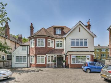 1 bedroom flat for sale