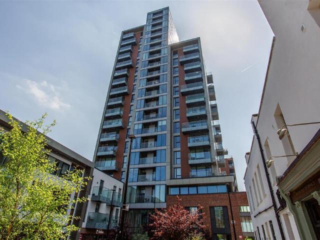 1 bedroom flat for sale