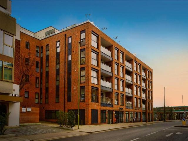 1 bedroom flat for sale