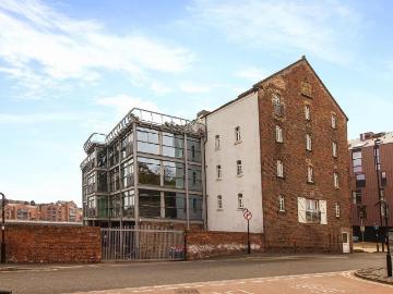 1 bedroom flat for sale