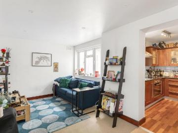 1 bedroom flat for sale