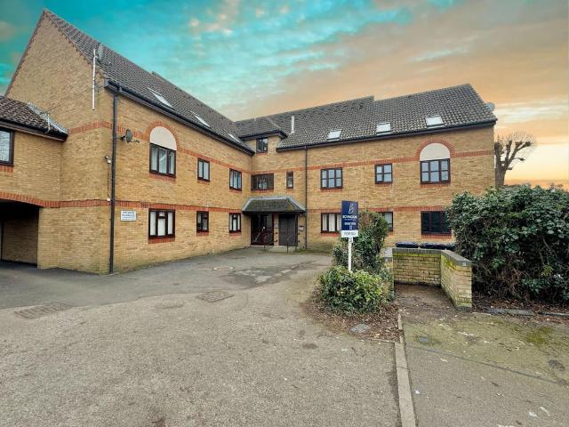 1 bedroom flat for sale