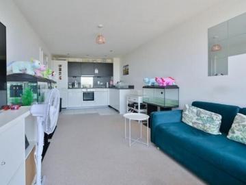1 bedroom flat for sale