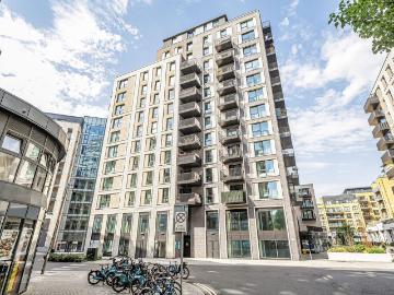 1 bedroom flat for sale