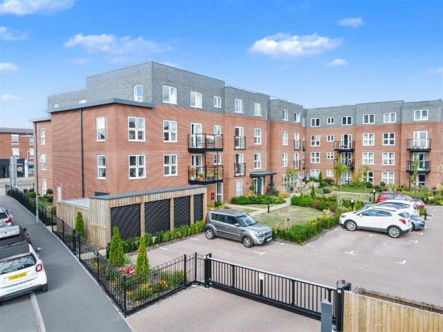 1 bedroom flat for sale