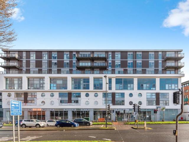 1 bedroom flat for sale