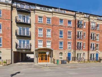 1 bedroom flat for sale