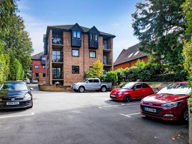 1 bedroom flat for sale