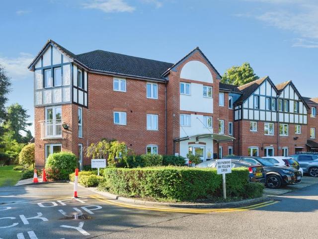 1 bedroom flat for sale