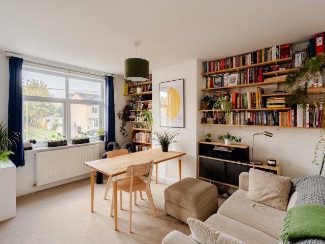 1 bedroom flat for sale