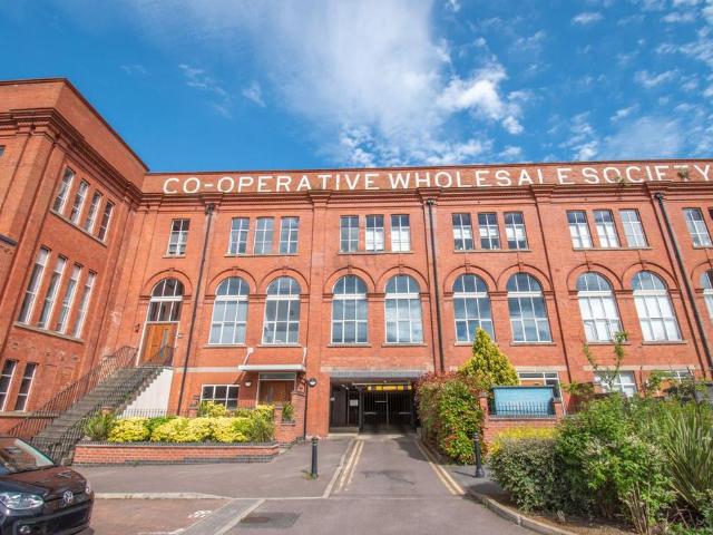 1 bedroom flat for sale