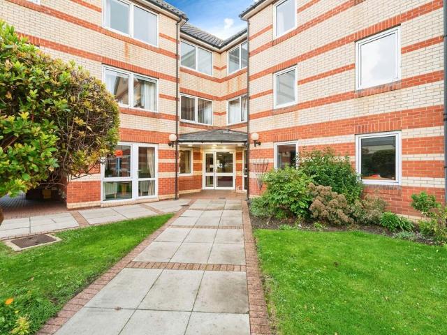1 bedroom flat for sale