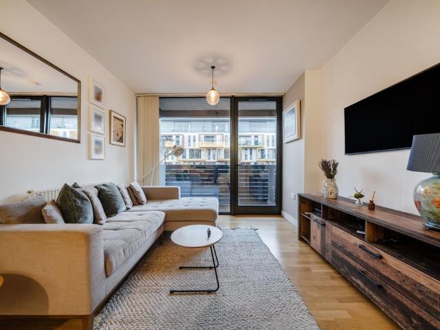 1 bedroom flat for sale