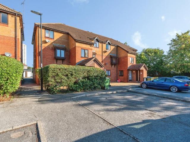 1 bedroom flat for sale