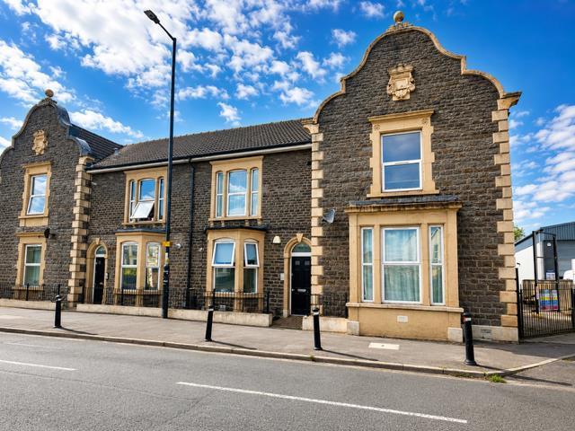 1 bedroom flat for sale