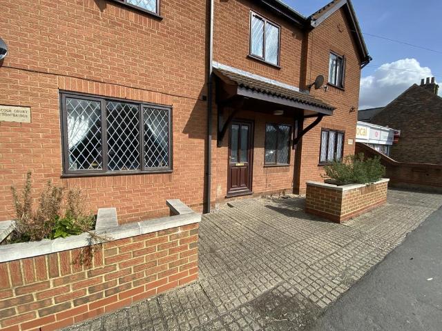 1 bedroom flat for sale