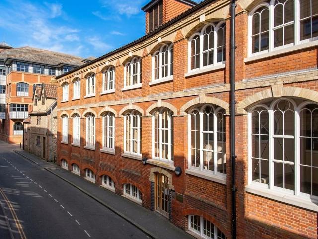 1 bedroom flat for sale