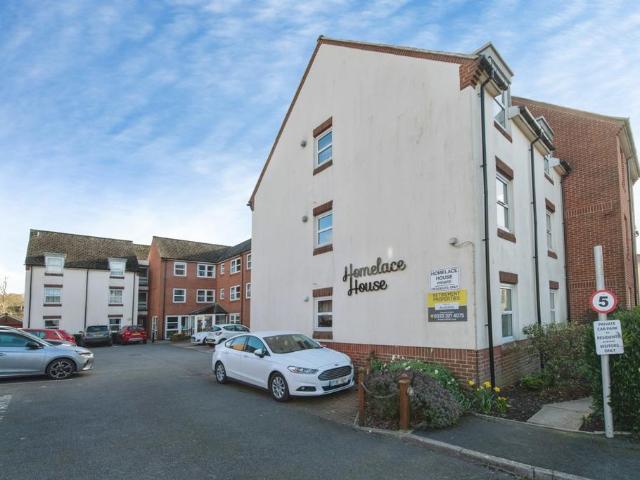 1 bedroom flat for sale