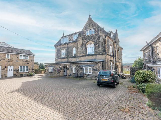1 bedroom flat for sale