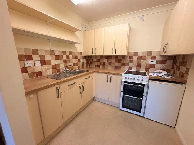 1 bedroom flat for sale