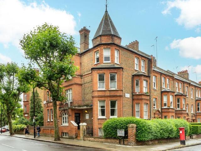 1 bedroom flat for sale