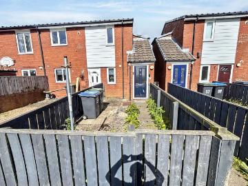 1 bedroom flat for sale