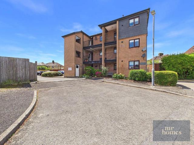 1 bedroom flat for sale