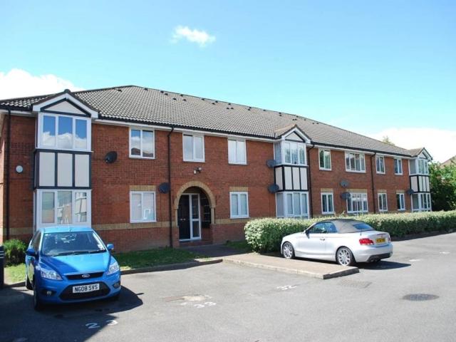 1 bedroom flat for sale