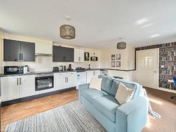 1 bedroom flat for sale