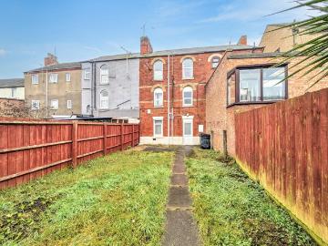 East Lindsey, East of England - Equipped kitchen
