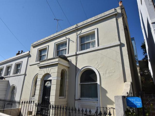 1 bedroom flat for sale