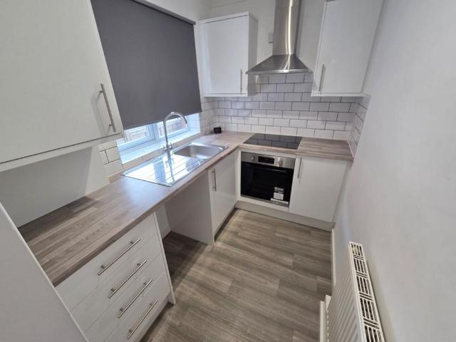 1 bedroom flat for sale