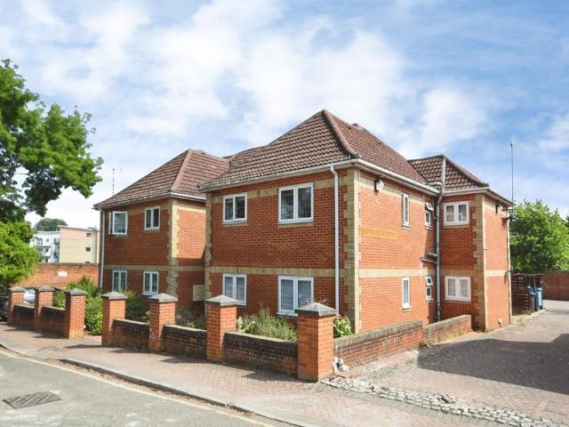 1 bedroom flat for sale