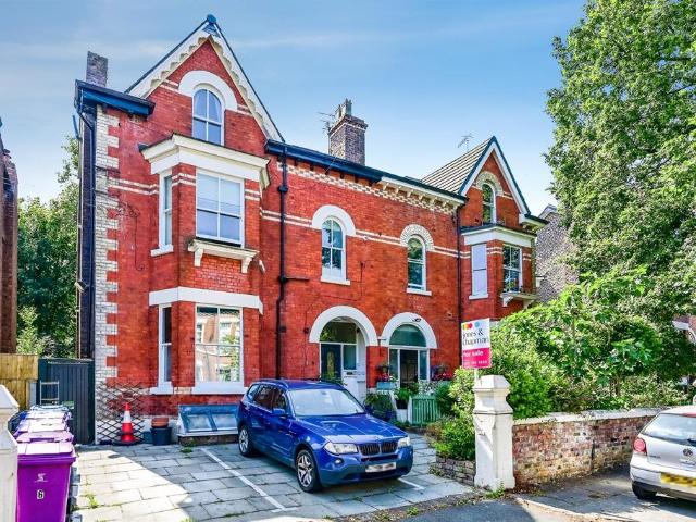 1 bedroom flat for sale
